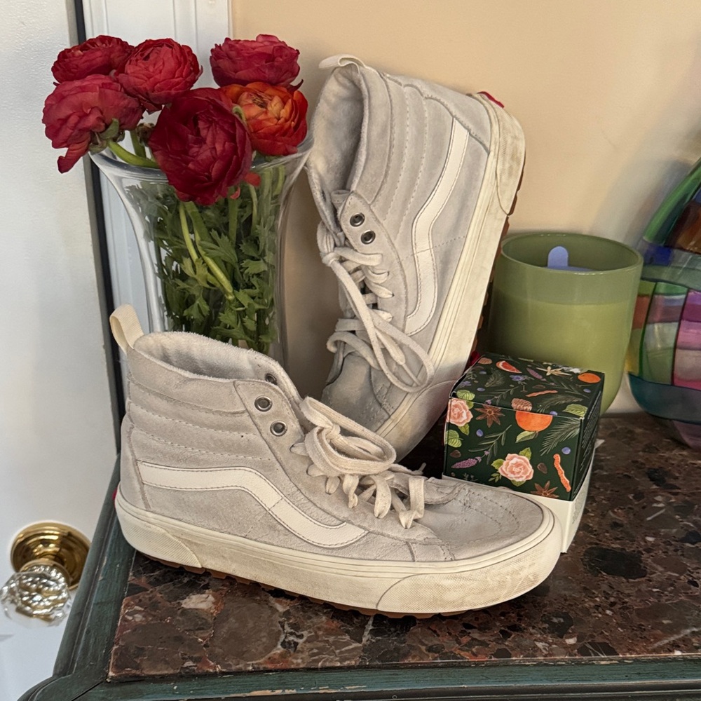 Vans 9.5 White High-Top Sneakers
